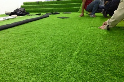 Cỏ nhân tạo sân vườn, lựa chọn tuyệt vời cho không gian xanh mát